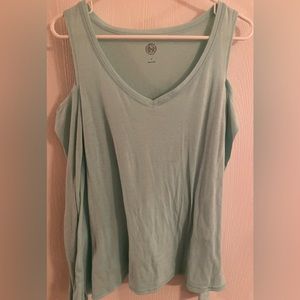 Ladies Mint Green Cold Shoulder 3/4 length Sleeve Top - Size Medium